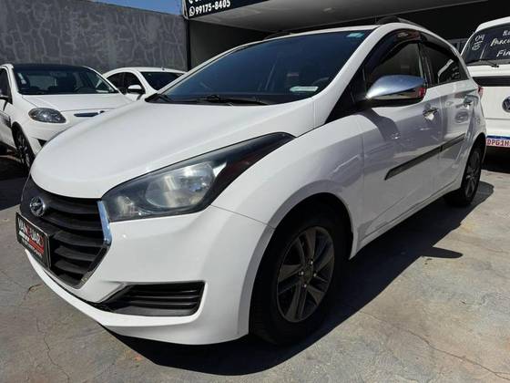 HYUNDAI HB20 1.0 COMFORT 12V FLEX 4P MANUAL